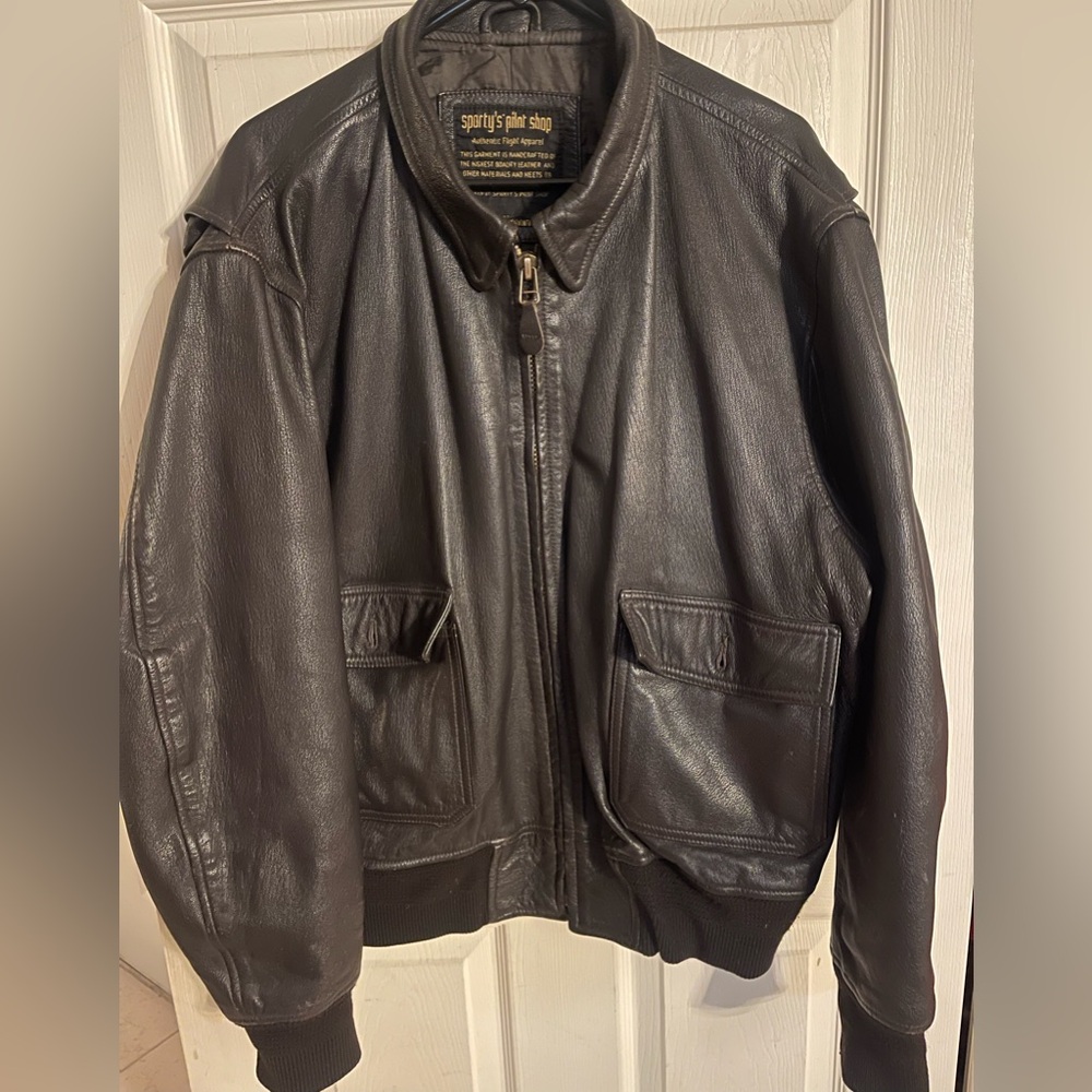 Sporty’s Pilot Shop bomber leather jacket men’s size large Type ANJ-3